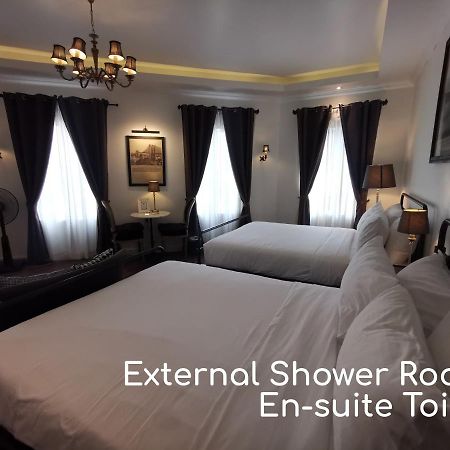 Double Bed Hotel Bangkok Esterno foto