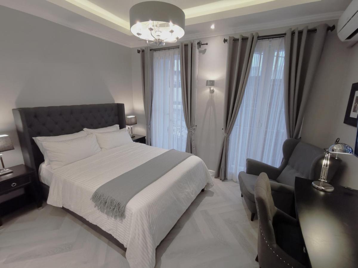 Double Bed Hotel Bangkok Esterno foto