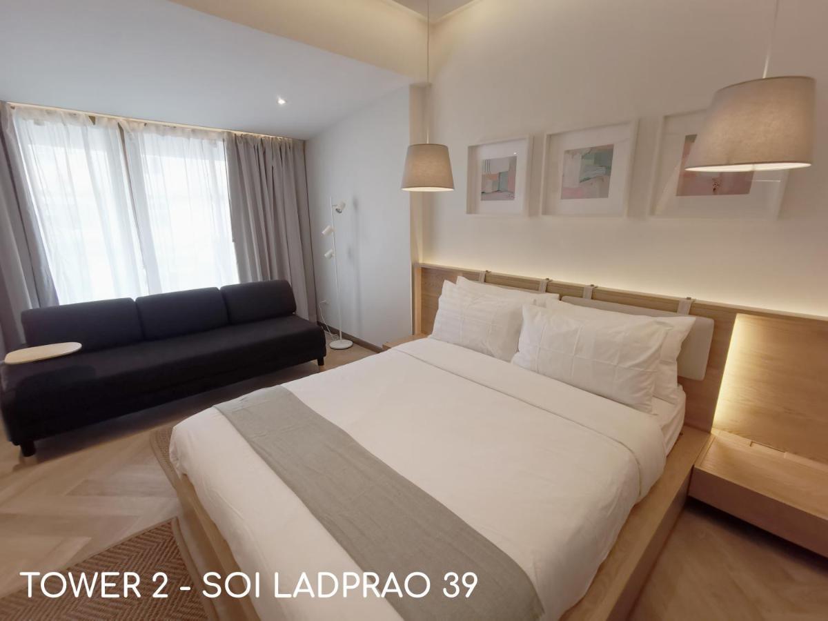 Double Bed Hotel Bangkok Esterno foto